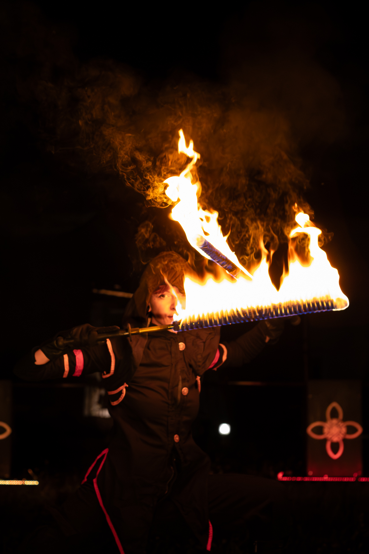 Spectacle de feu et LED de la Compagnie Poly