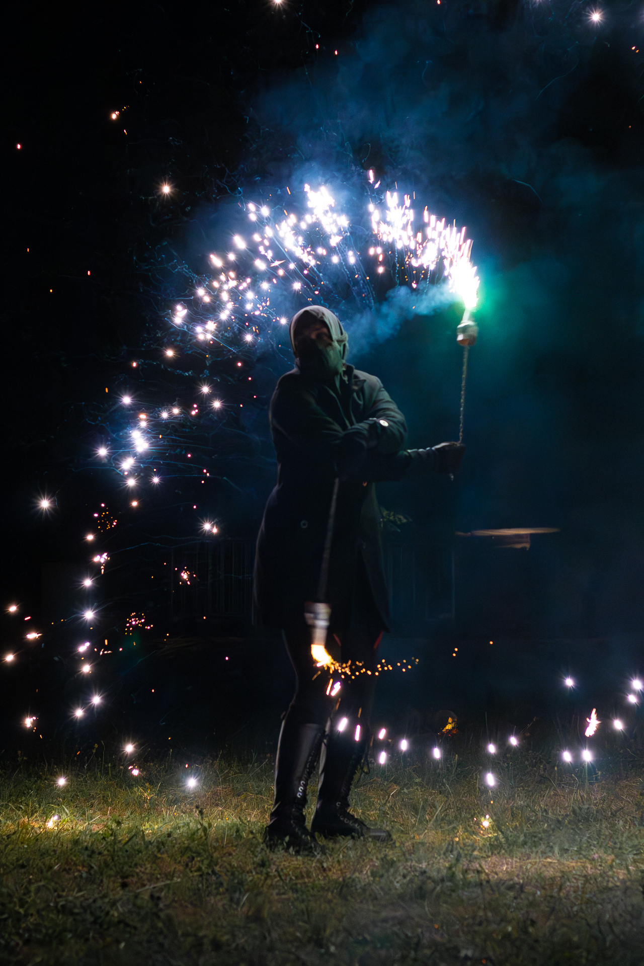 Spectacle de feu et LED de la Compagnie Poly